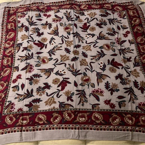 Vintage 1980’s Floral Scarf/Wrap - Picture 4 of 4